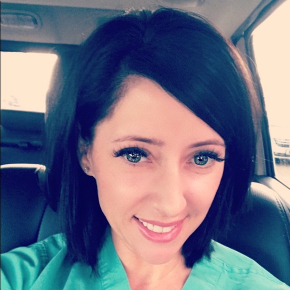 Meet your Posher, Misty - Picture 1 of 1